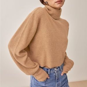 Reformation 100% Cashmere Luisa Cropped Turtleneck Sweater Beige